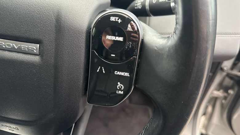 Land Rover Range Rover Evoque 2.0 D180 SE 5dr Auto Diesel Hatchback